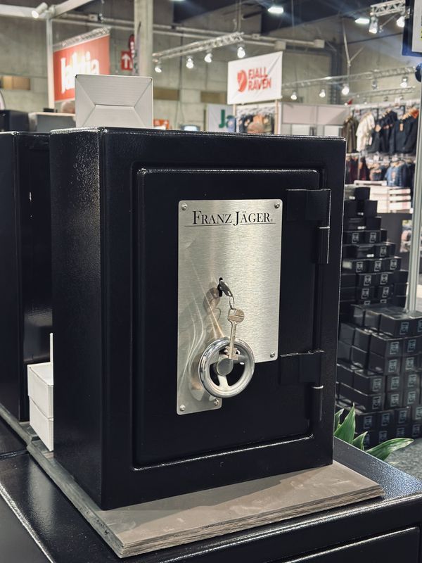 Franz Jäger Sikkerhetsskap Mini Key Excl 2026