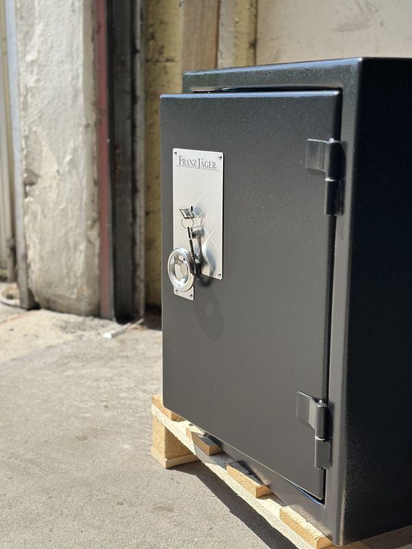 Franz Jäger Sikkerhetsskap 70 Excl Key 2026